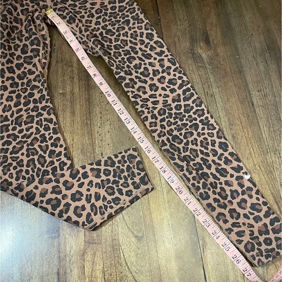 Nike Training Glitter Leggings  - Picture 9 of 12